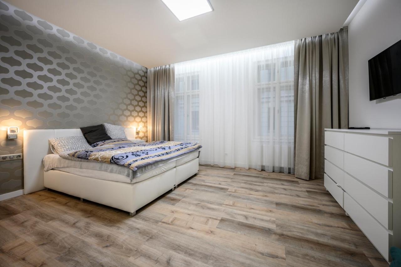Trogar Apartment Brno Esterno foto
